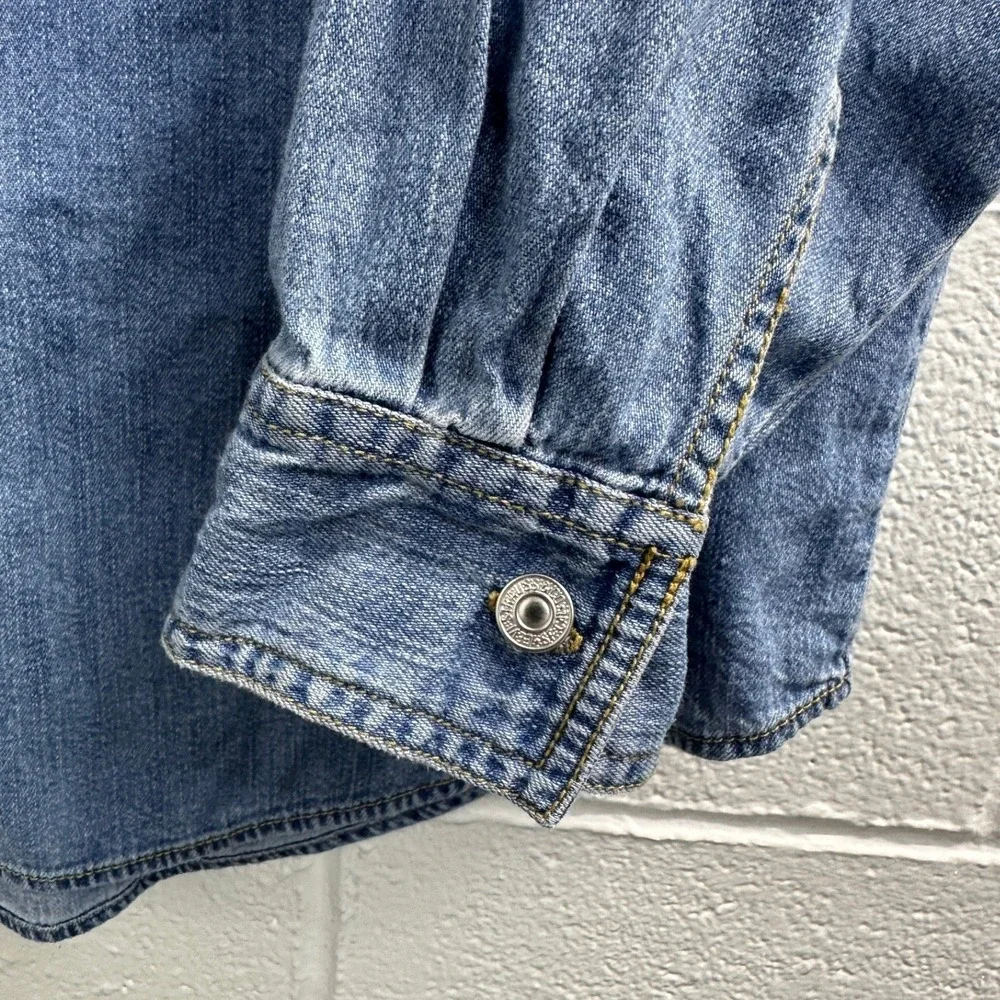 VTG Levi's Denim Shirt Blue Loose Fit Button Up Distressing / Mens XL